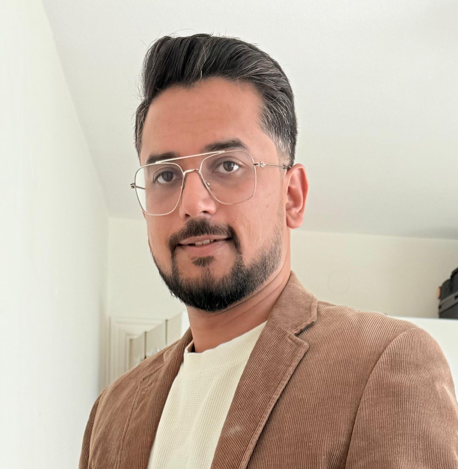 Himanshu Saxena